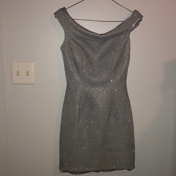 Sherri Hill Dresses & Skirts - I won’t wear it again.